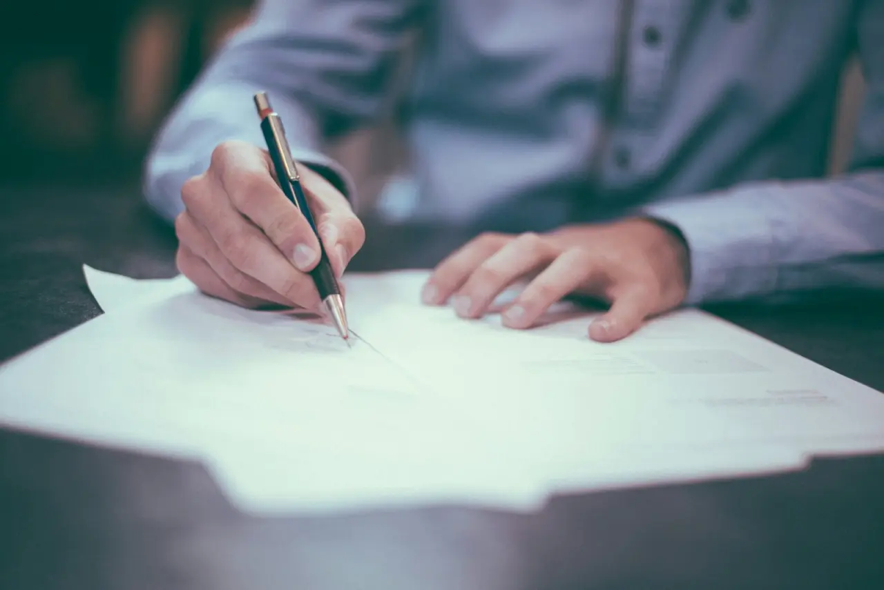 How to Obtain Insurance Compensation? Where to Submit Claims?